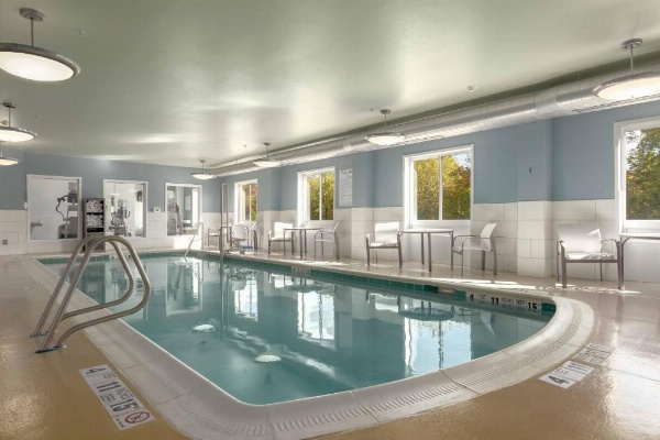 Holiday Inn Express Hotel & Suites Binghamton University-Vestal image 25
