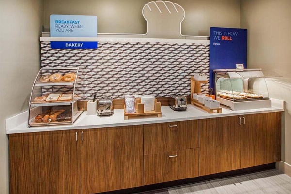 Holiday Inn Express Hotel & Suites Binghamton University-Vestal image 26